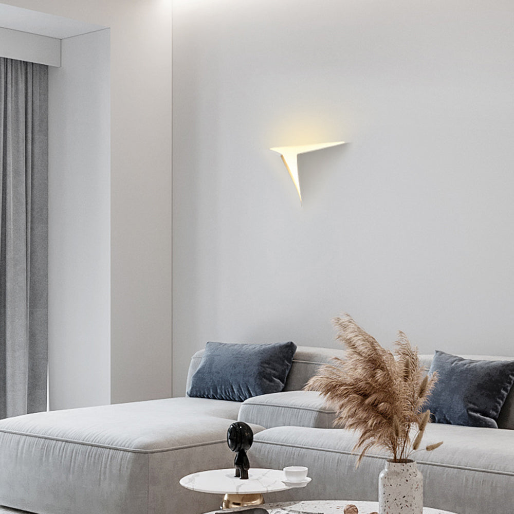 Aria Modern Recessed Metal/Plaster LED Wall Lamp, White