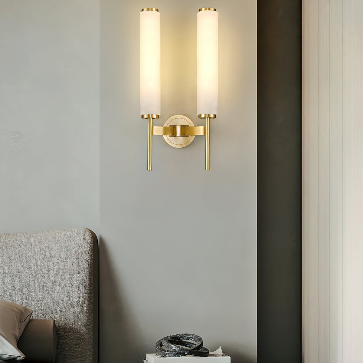 Jern Art Deco Alabaster Wall Lamp
