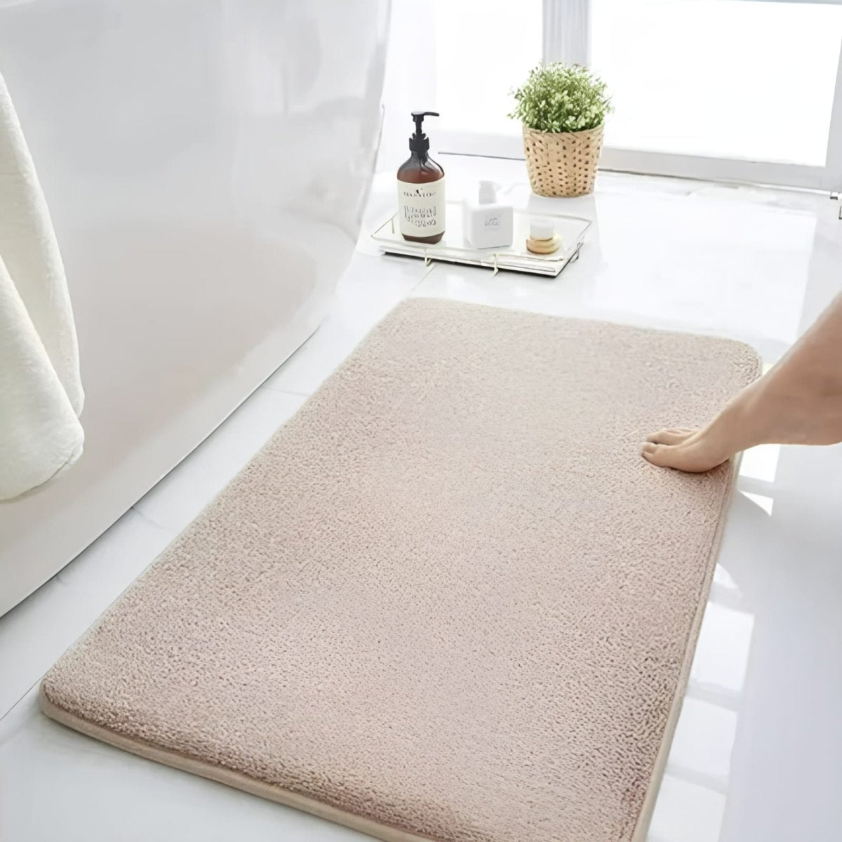 Absorbent Non-Slip Velvet Memory Foam Bath Mat