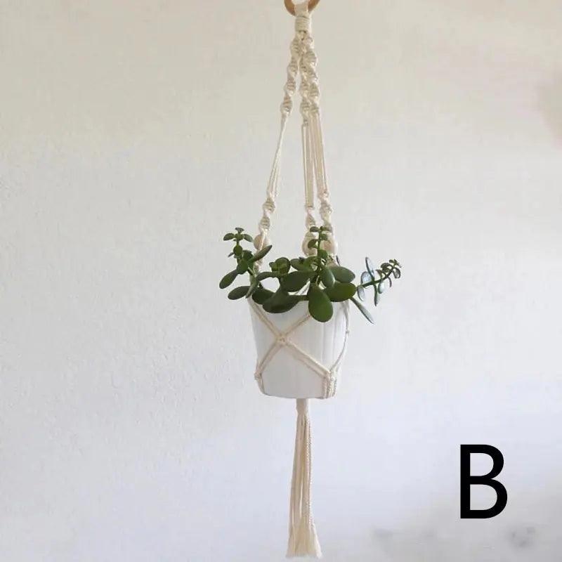 Macramé Hanging Planter