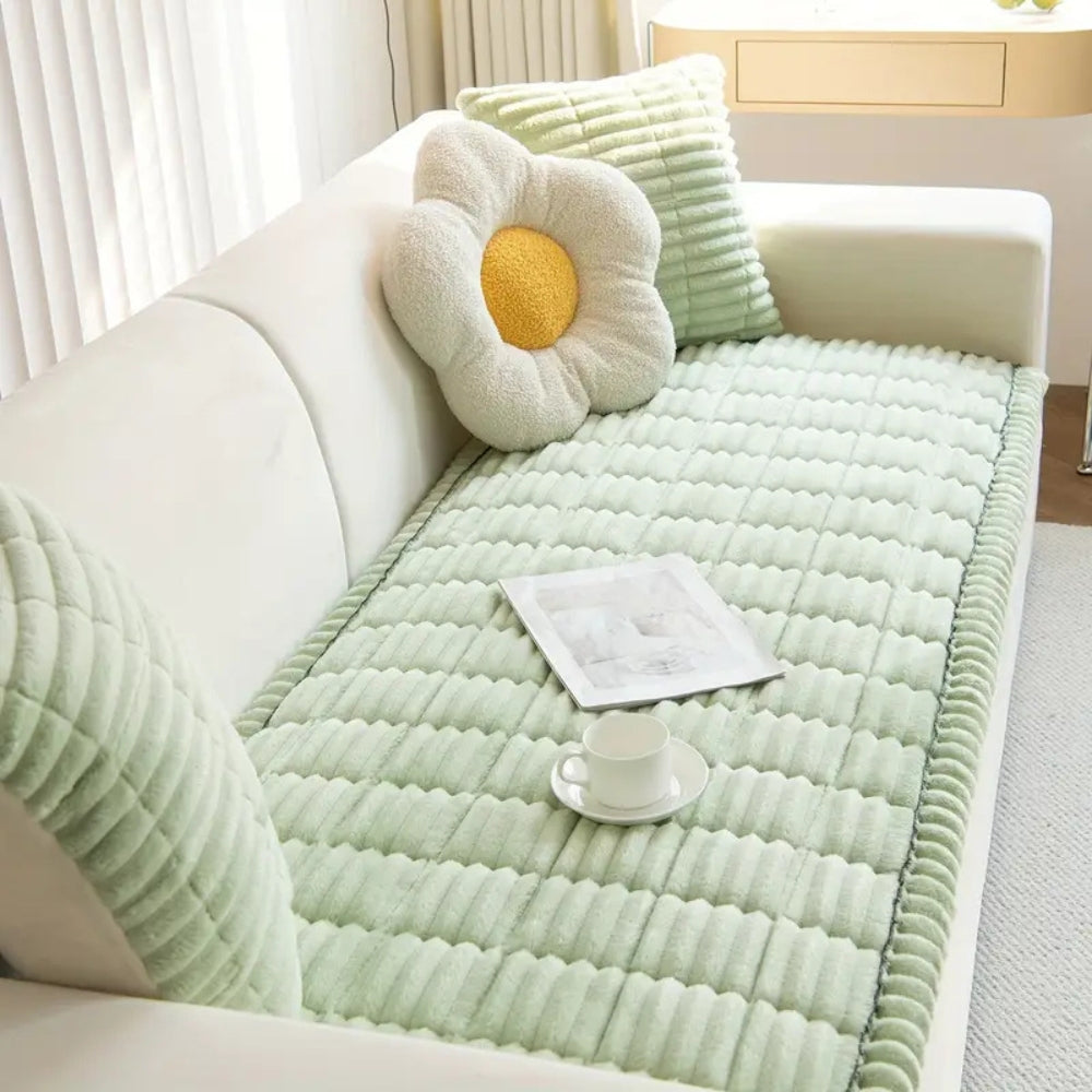 Soft Plush Ruffled-Edge Couch Throw